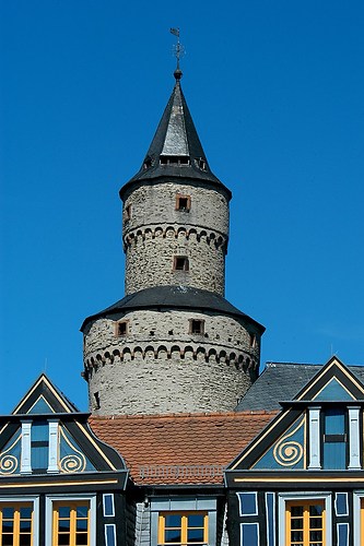 Idstein Hexenturm und Schiefes Haus 2005