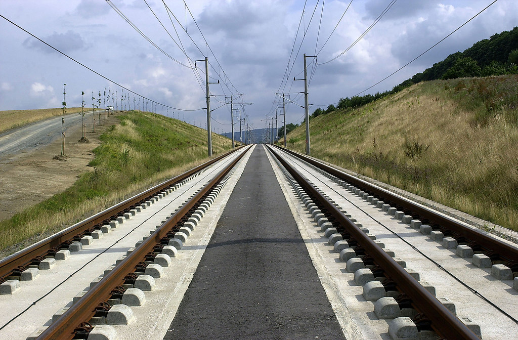 Modern Railroad II (Modern Railroad II) | Modern railroad tracks | railroad, electricity pylon, the way forward, outdoors, sky, nature, track, no people, parallel, grass