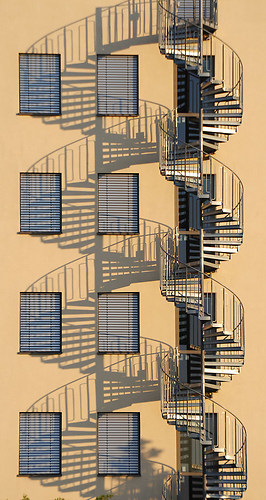 Spiral Staircase (Spiral Staircase)