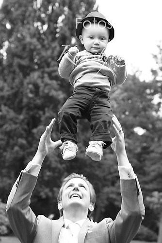 Bräutigam und Sohn