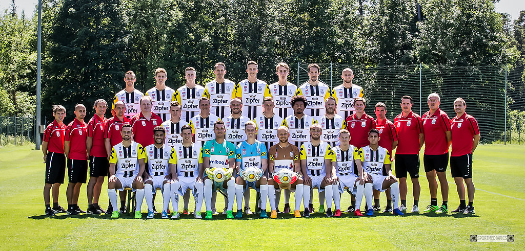 LASK 2017/2018 (170626bm_6504) | SPORT,FUSSBALL, 2017-06-26 IM BILD: 1.Reihe von links: Holland, Otavio Rosa Silva, Michorl,...