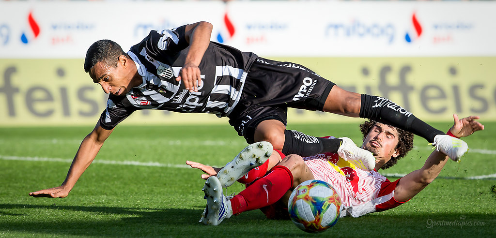 LASK -  RB SALZBURG  (190407bmmac7650) | SPORT, FUSSBALL, TIPICO BUNDESLIGA,  LASK -  RB SALZBURG   , 2019-04-07  IM BILD: JOAO VICTOR... | FIFA, FUSSBALL, LASK, TIPICO BUNDESLIGA