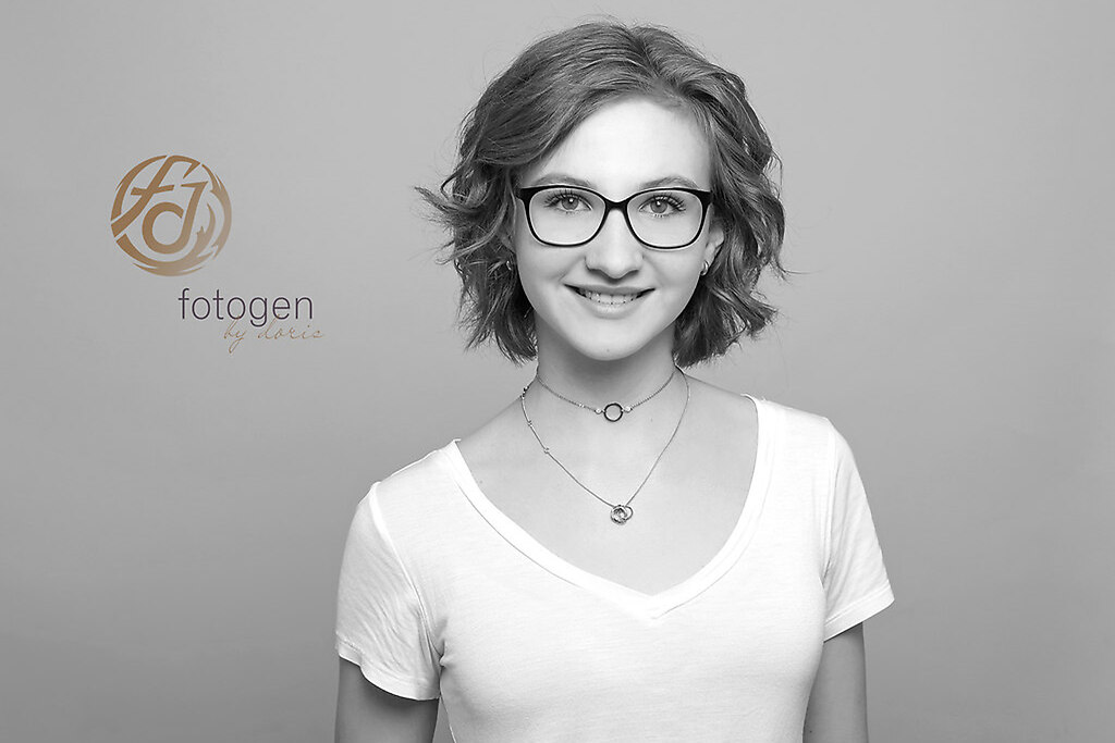 A.S._printsw (59e4c1b1-da48-47be-848c-01e90a7f1fb8_l) | null Originalbild unter: http://fotogenbydoris.fotograf.de/photo/59e4c1b1da4847be848c01e90a7f1fb8