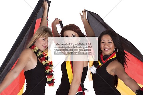 weibliche Deutschland-Fans (_MG_1863_bearb_20090924)