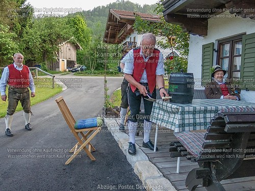 Gebirgsschützenkompanie trägt dem Unterwössner Bürgermeister