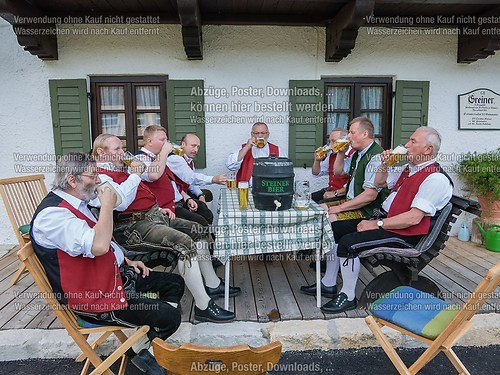 Gebirgsschützenkompanie trägt dem Unterwössner Bürgermeister