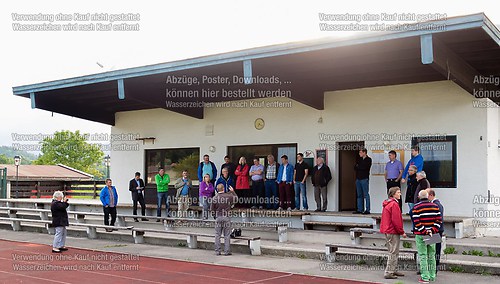 Gemeinderat besichtigt 2014 Stadion und Sportheim am Zollweg