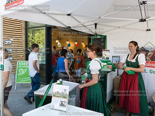 Tag der offenen Tür mit Weihe im neuen EDEKA-Markt im Dorfzentr