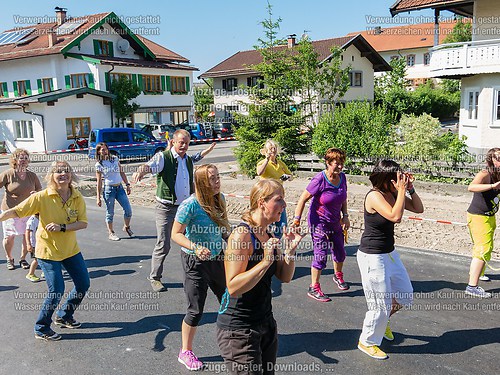 Tag der offenen Tür mit Weihe im neuen EDEKA-Markt im Dorfzentr