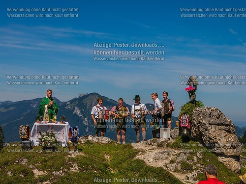 Bergmesse und Almkirta auf der Jochbergalm 2014