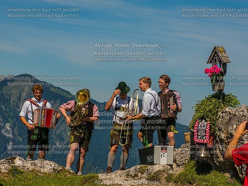 Bergmesse und Almkirta auf der Jochbergalm 2014