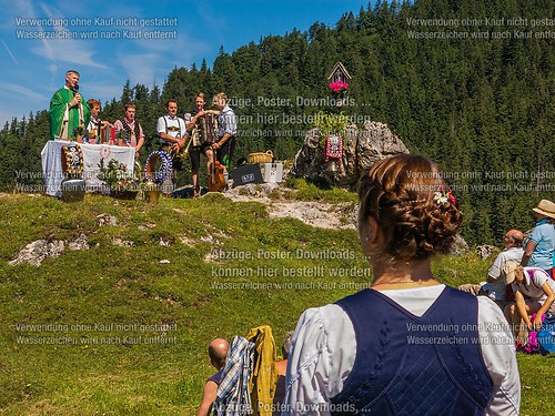 Bergmesse und Almkirta auf der Jochbergalm 2014