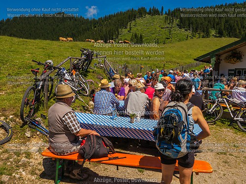 Bergmesse und Almkirta auf der Jochbergalm 2014