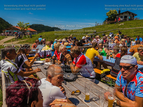 Bergmesse und Almkirta auf der Jochbergalm 2014