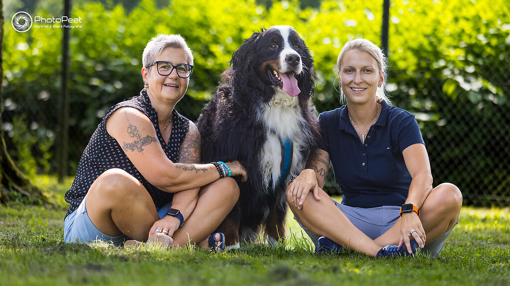 20240719_154212_0807_2048px_(c)_by_PhotoPeet | #,

Hundephotoshooting, Sarah Tausch mit Bruno, 19.07.2024,

Foto:... | 19.07.2024, Hundephotoshooting, Sarah Tausch mit Bruno