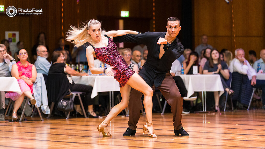 20240615_232740_1797_2048px_(c)_by_PhotoPeet | Artur Balandin & Anna Salita - Deutsche Meister Latein 2024

Göppinger Maientagsball Tanzschule... | 15.06.2024 - 20:00 Uhr, 73033 Göppingen, Anna Salita, Artur Balandin, Blumenstraße 41, Göppinger Maientagsball Tanzschule Bartholomay, Stadthalle Göppingen