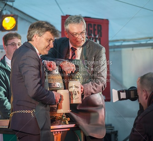 Anstich Holz Fass Hoepfner Burgfest 2013 f_2