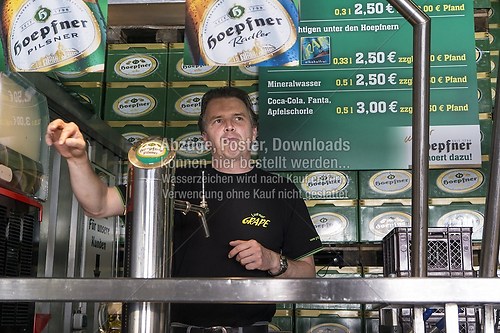 Polar Pils bei Ball Versandhalle Spezialitätenstand f