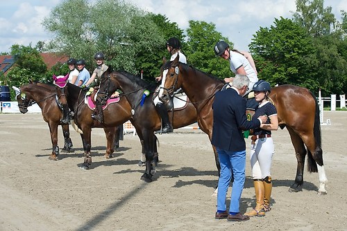 ST002, ST438, ST023, ST276 (EGG_I_20160528_MHE2999)