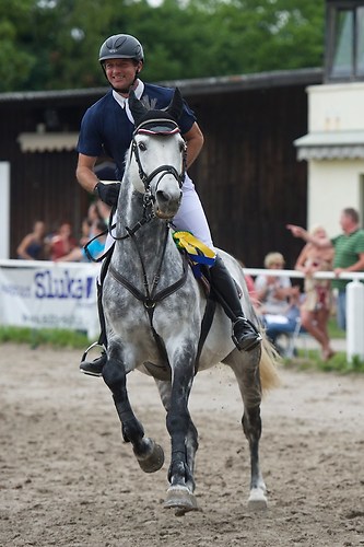 ST084 (EGG_I_20160529_MHE5698)