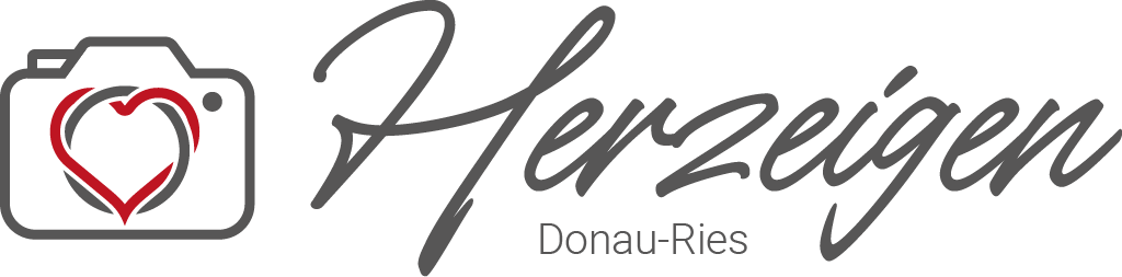 Herzeigen, Claudia Mayer