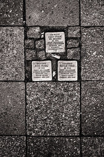 2009 | Aachen | Pastorplatz 1 – Stolperstein für Anne Frank