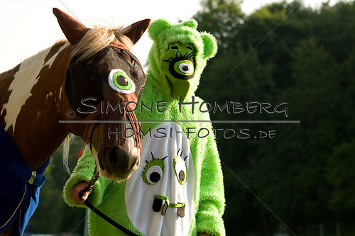 (c)SimoneHomberg_Ponyfest_Sa_20150606_0446