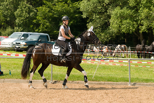 (c)SimoneHomberg_Ponyfest_Sa_20150606_0310