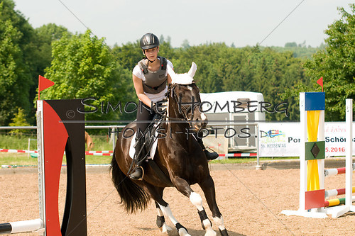 (c)SimoneHomberg_Ponyfest_Sa_20150606_0313