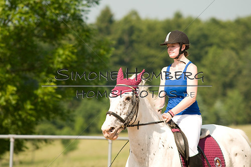 (c)SimoneHomberg_Ponyfest_Sa_20150606_0330