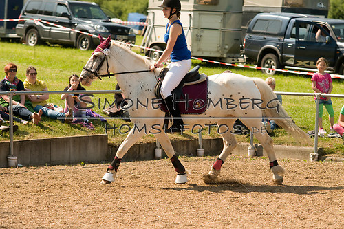 (c)SimoneHomberg_Ponyfest_Sa_20150606_0332