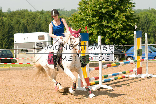 (c)SimoneHomberg_Ponyfest_Sa_20150606_0344