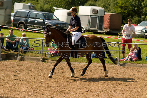 (c)SimoneHomberg_Ponyfest_Sa_20150606_0360