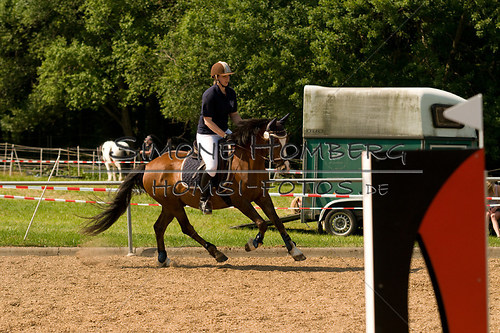 (c)SimoneHomberg_Ponyfest_Sa_20150606_0363