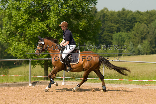 (c)SimoneHomberg_Ponyfest_Sa_20150606_0379