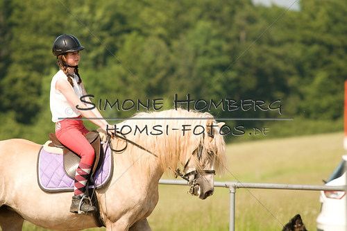 (c)SimoneHomberg_Ponyfest_Sa_20150606_0390