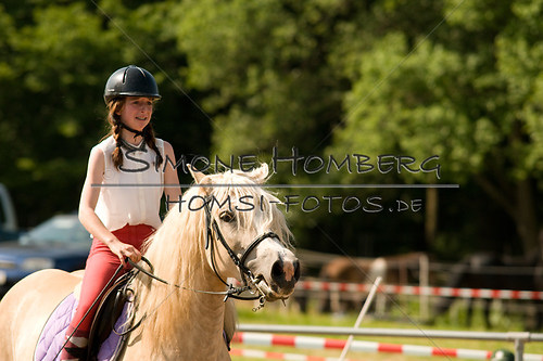 (c)SimoneHomberg_Ponyfest_Sa_20150606_0395