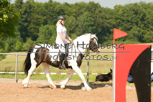 (c)SimoneHomberg_Ponyfest_Sa_20150606_0396