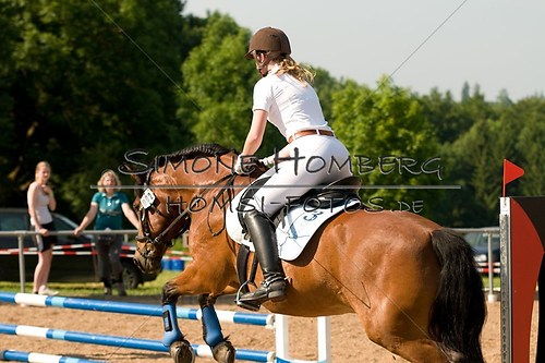 (c)SimoneHomberg_Ponyfest_Sa_20150606_0428