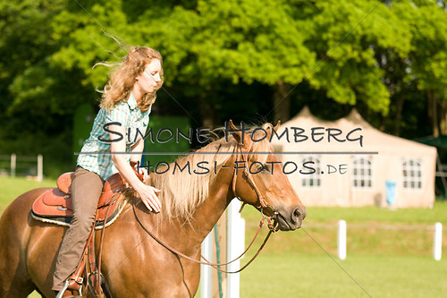 (c)SimoneHomberg_Ponyfest_Sa_20150606_0008