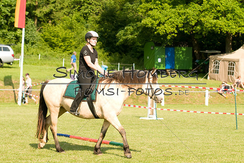 (c)SimoneHomberg_Ponyfest_Sa_20150606_0058