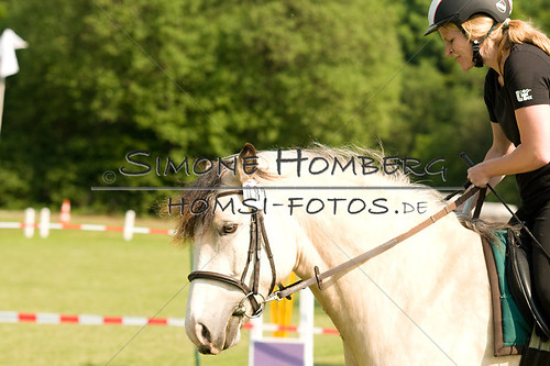 (c)SimoneHomberg_Ponyfest_Sa_20150606_0062