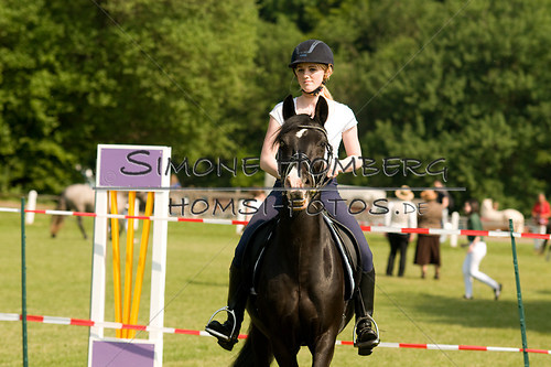 (c)SimoneHomberg_Ponyfest_Sa_20150606_0122