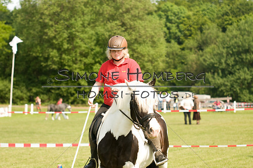 (c)SimoneHomberg_Ponyfest_Sa_20150606_0149