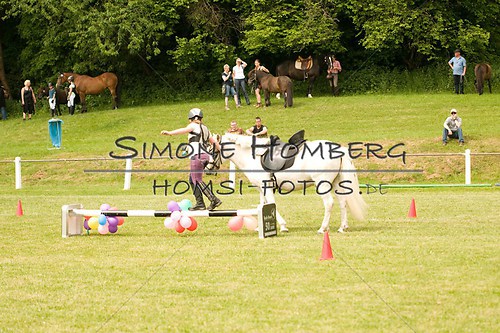 (c)SimoneHomberg_Ponyfest_Sa_20150606_0209