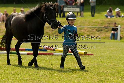 (c)SimoneHomberg_Ponyfest_Sa_20150606_0293