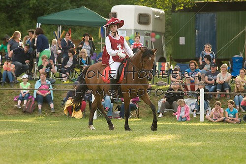 (c)SimoneHomberg_Ponyfest_Schauprogramm_20150606_0062
