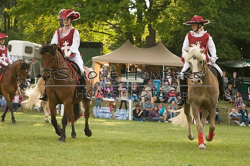 (c)SimoneHomberg_Ponyfest_Schauprogramm_20150606_0070