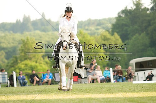 (c)SimoneHomberg_Ponyfest_Schauprogramm_20150606_0221