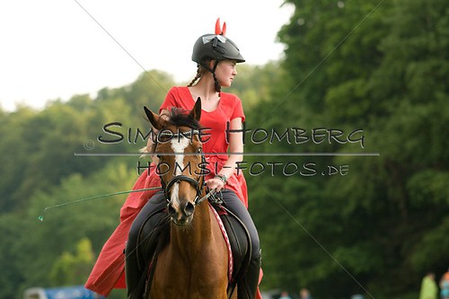 (c)SimoneHomberg_Ponyfest_Schauprogramm_20150606_0232